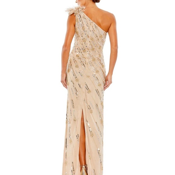 Mac Duggal Gold and Silver One-Shoulder Maxi Dress - Picture 2 of 11